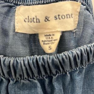 Cloth and Stone soft jean blouse
